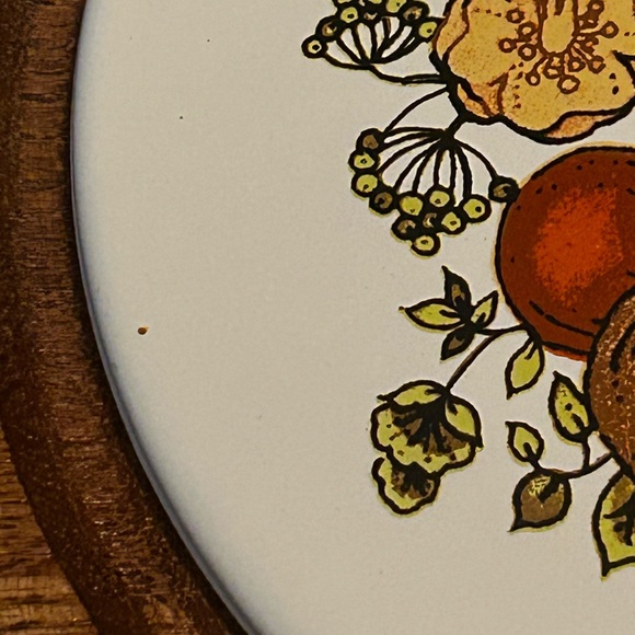 Vintage Goodwood Cheese and Cracker Board with Glass Cloche - Picture 5 of 14